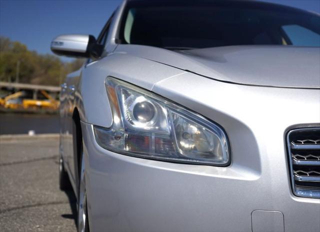 used 2014 Nissan Maxima car, priced at $9,900