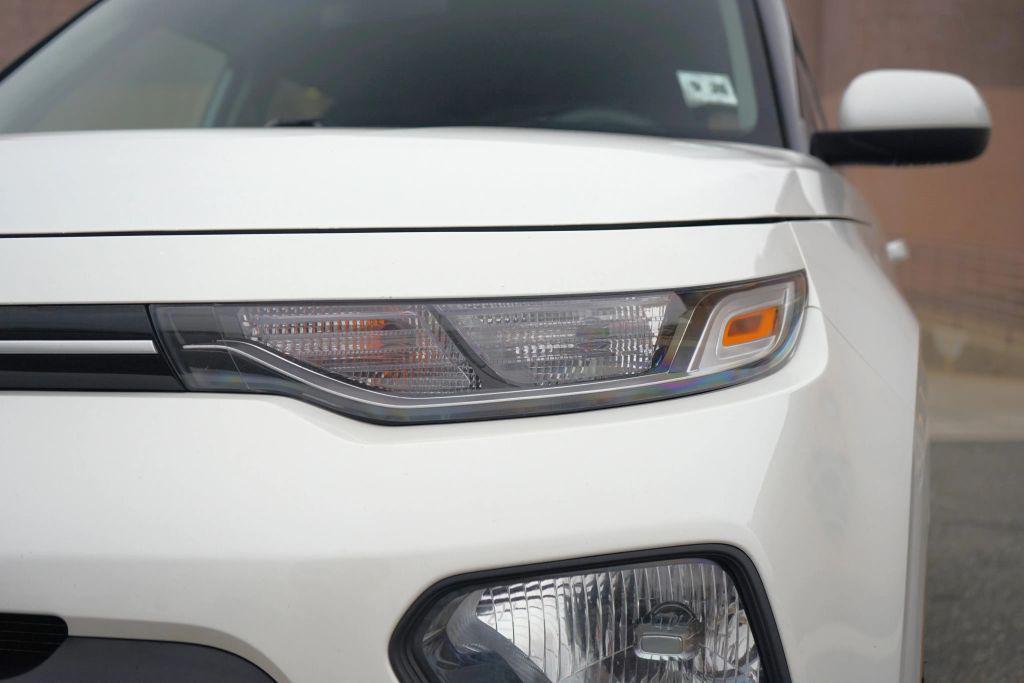 used 2021 Kia Soul car, priced at $10,900