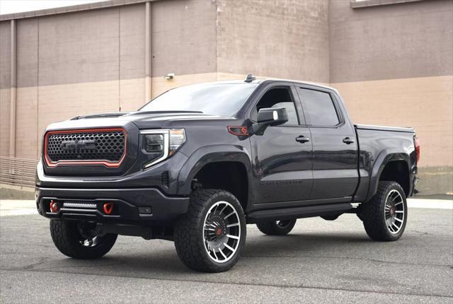 used 2022 GMC Sierra 1500 car, priced at $59,900
