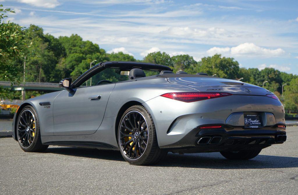used 2022 Mercedes-Benz AMG SL 55 car, priced at $87,900