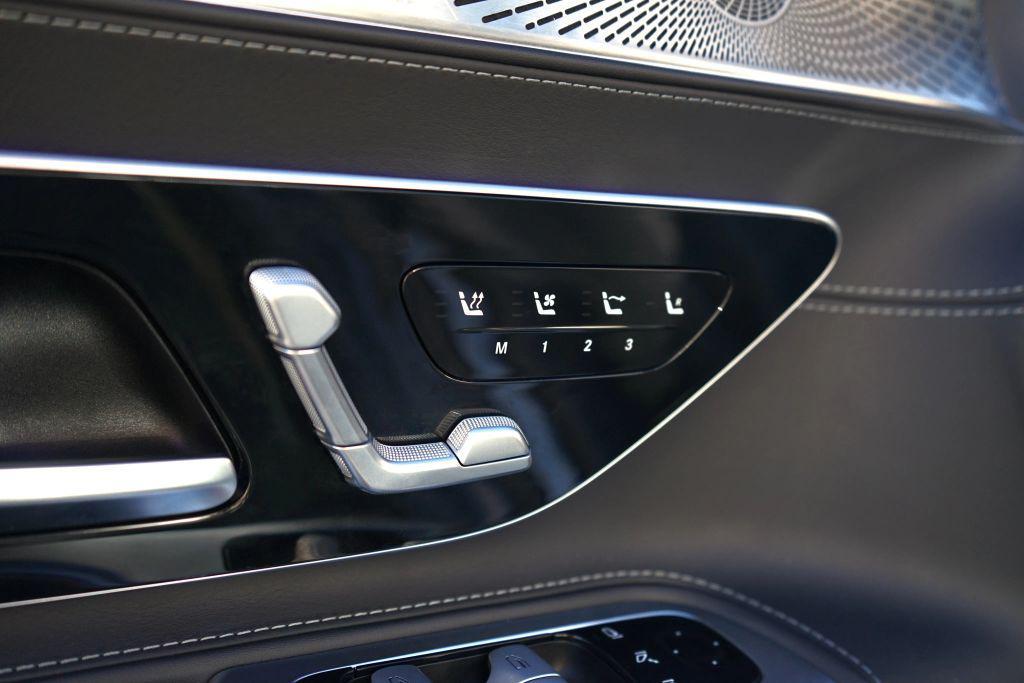 used 2022 Mercedes-Benz AMG SL 55 car, priced at $87,900