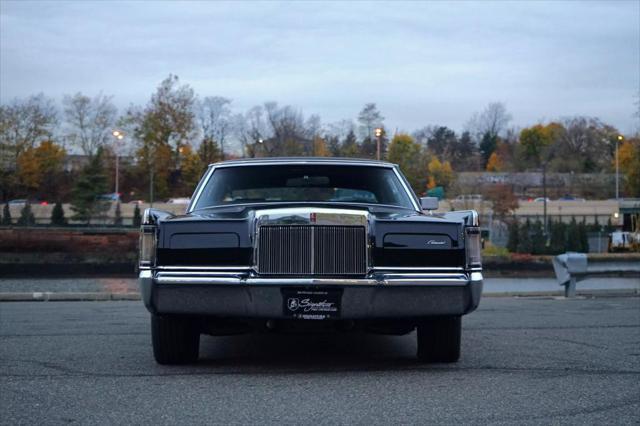 used 1970 Lincoln Continental car, priced at $26,900