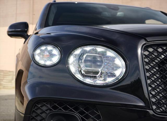 used 2021 Bentley Bentayga car, priced at $154,900