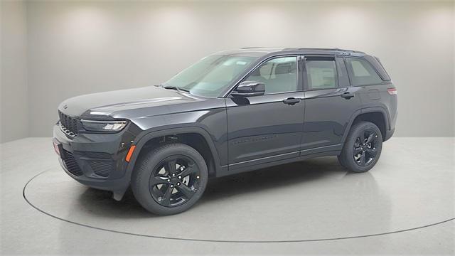 new 2025 Jeep Grand Cherokee car, priced at $43,358