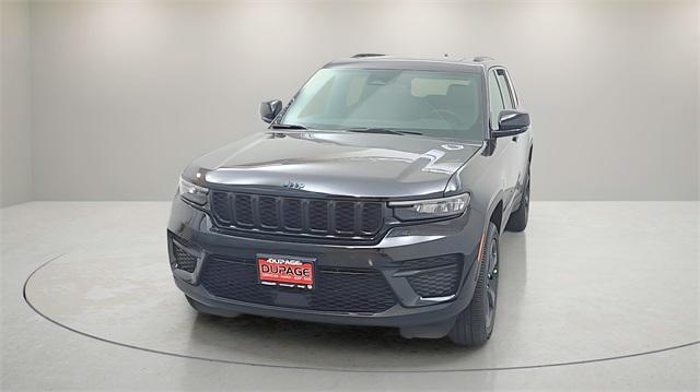 new 2025 Jeep Grand Cherokee car, priced at $43,358