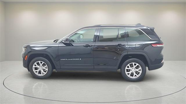 used 2022 Jeep Grand Cherokee car, priced at $32,777