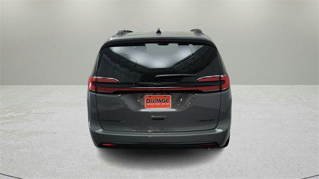 new 2025 Chrysler Pacifica car, priced at $46,675