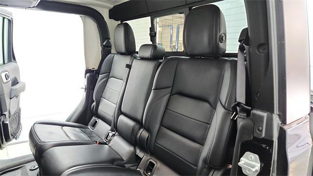 used 2021 Jeep Gladiator car, priced at $31,600
