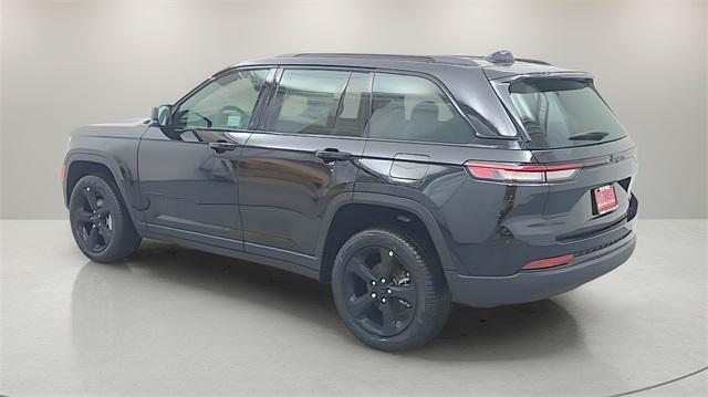 new 2025 Jeep Grand Cherokee car, priced at $46,032