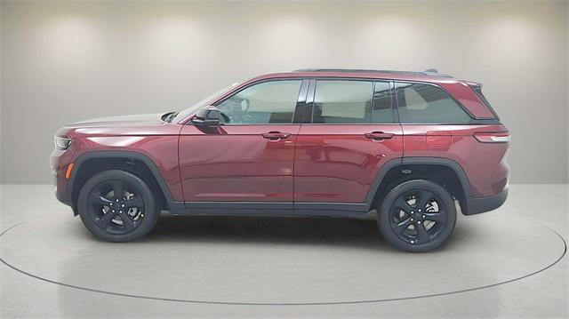 new 2025 Jeep Grand Cherokee car, priced at $43,358