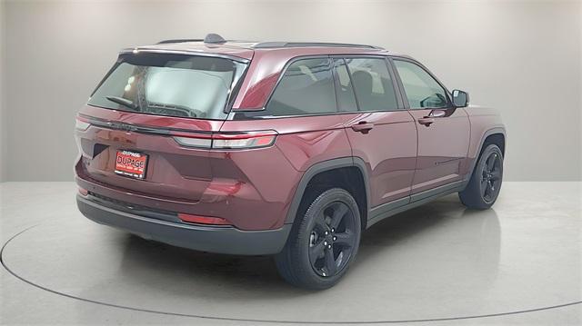 new 2025 Jeep Grand Cherokee car, priced at $43,358