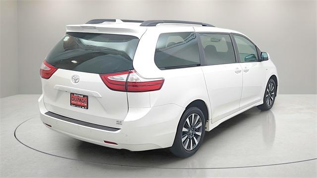 used 2018 Toyota Sienna car, priced at $25,847