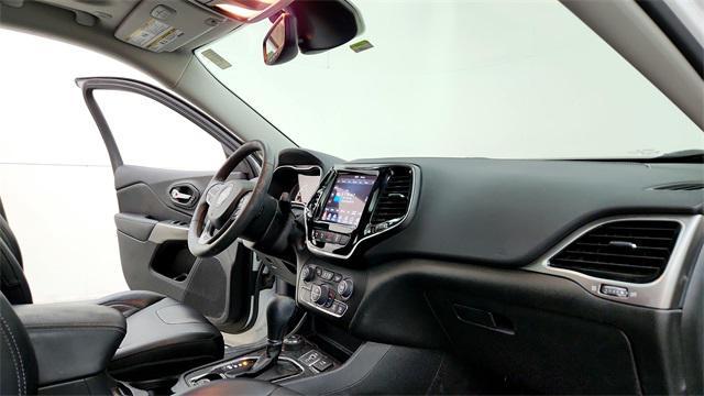 used 2022 Jeep Cherokee car, priced at $25,307