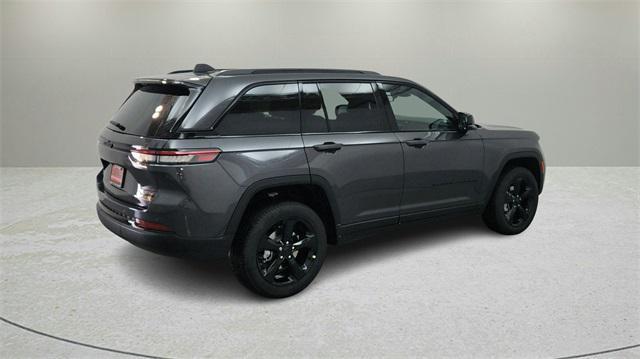 new 2025 Jeep Grand Cherokee car, priced at $46,032