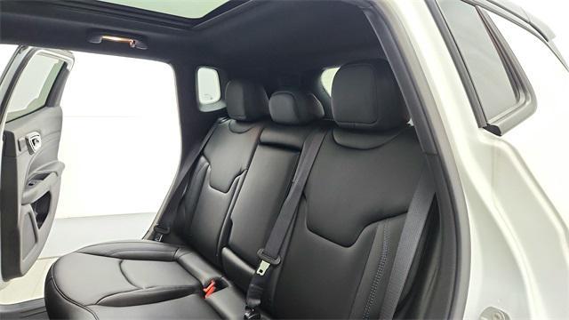 new 2025 Jeep Compass car, priced at $32,584