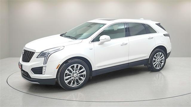 used 2022 Cadillac XT5 car, priced at $29,957