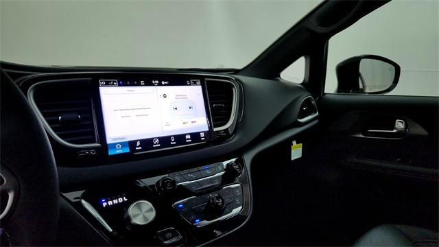 new 2025 Chrysler Voyager car, priced at $37,094