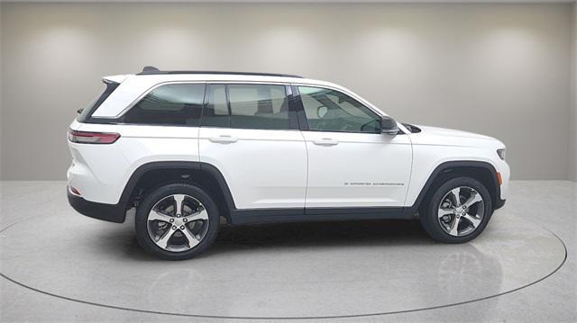 new 2025 Jeep Grand Cherokee car, priced at $49,434