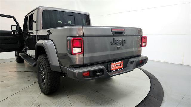 new 2025 Jeep Gladiator car, priced at $42,339