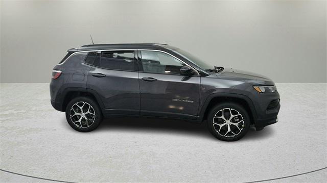 new 2024 Jeep Compass car, priced at $31,579