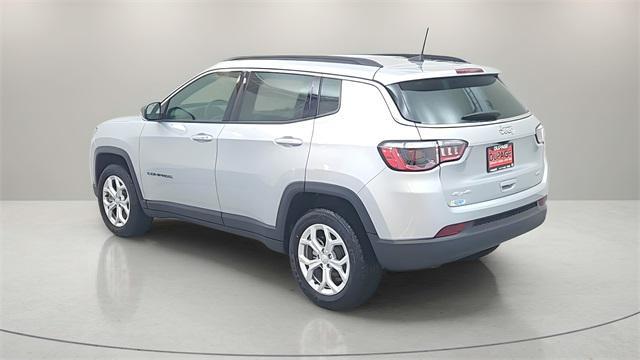 new 2024 Jeep Compass car, priced at $24,138