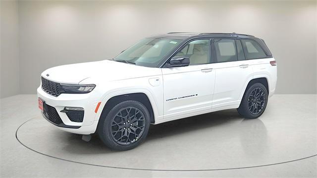 new 2025 Jeep Grand Cherokee 4xe car, priced at $77,572