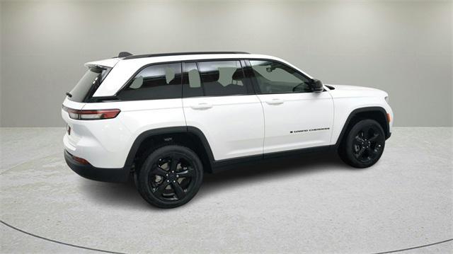 new 2024 Jeep Grand Cherokee car, priced at $38,086