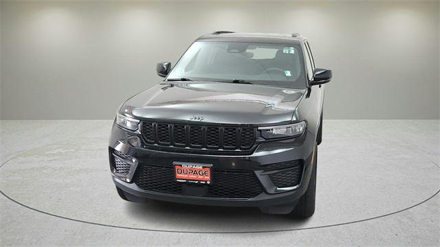 used 2022 Jeep Grand Cherokee car, priced at $32,703