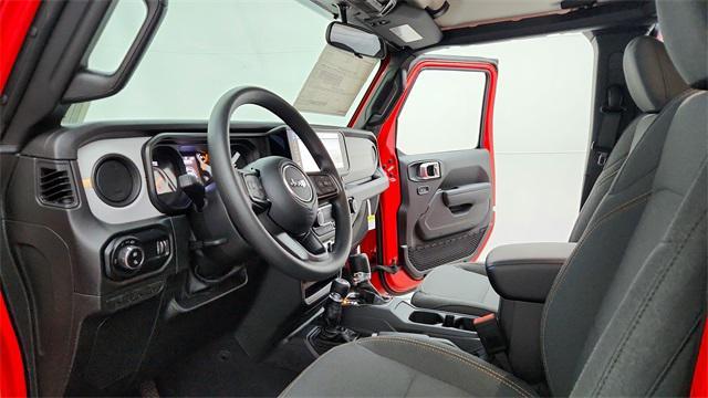 new 2025 Jeep Gladiator car, priced at $39,985