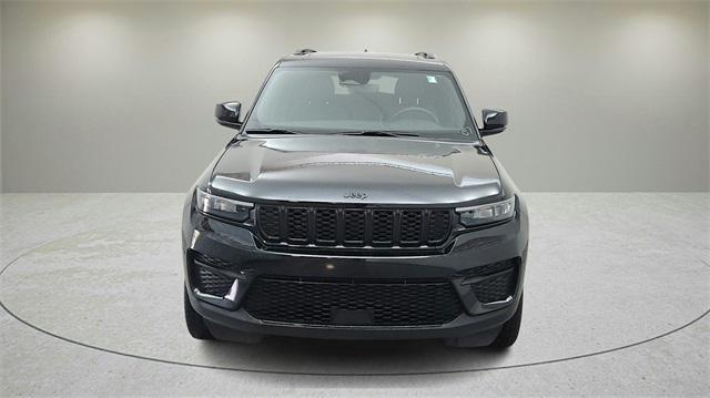 used 2023 Jeep Grand Cherokee car, priced at $31,877