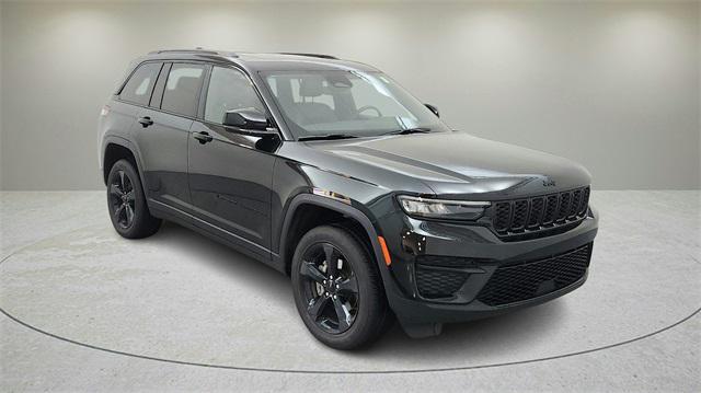 used 2023 Jeep Grand Cherokee car, priced at $31,877
