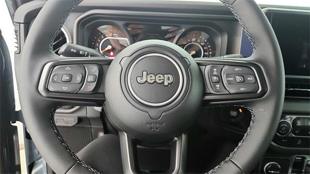 new 2025 Jeep Gladiator car, priced at $43,193