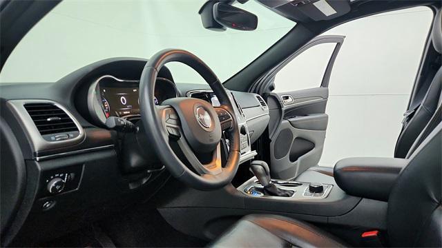used 2022 Jeep Grand Cherokee car, priced at $26,555