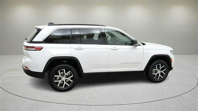 new 2025 Jeep Grand Cherokee car, priced at $42,479
