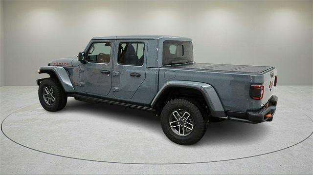 new 2026 Jeep Gladiator car, priced at $59,985