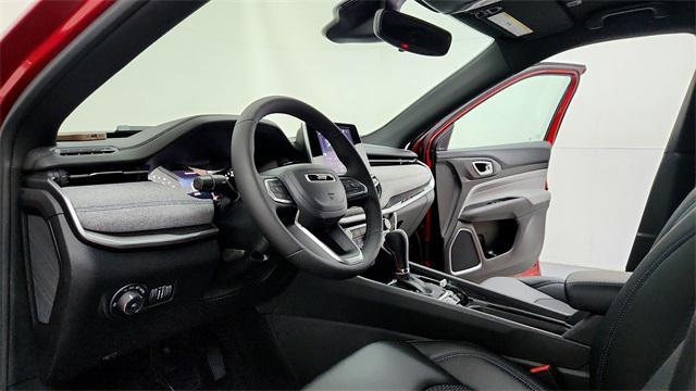 new 2025 Jeep Compass car, priced at $28,463