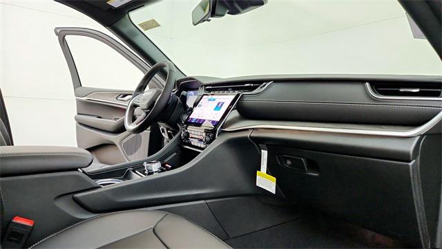 new 2025 Jeep Grand Cherokee car, priced at $43,509