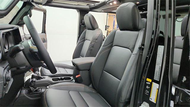 new 2025 Jeep Wrangler car, priced at $55,082