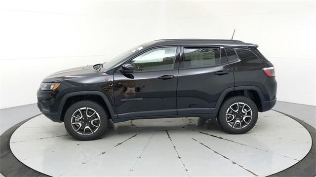new 2024 Jeep Compass car, priced at $34,924