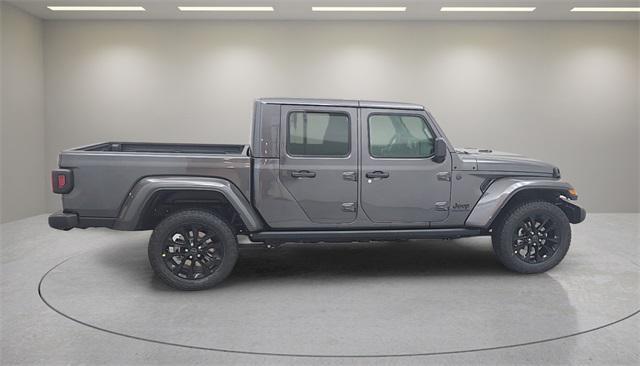 new 2025 Jeep Gladiator car, priced at $39,054