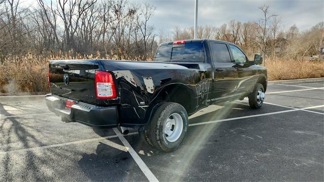 new 2024 Ram 3500 car, priced at $62,147