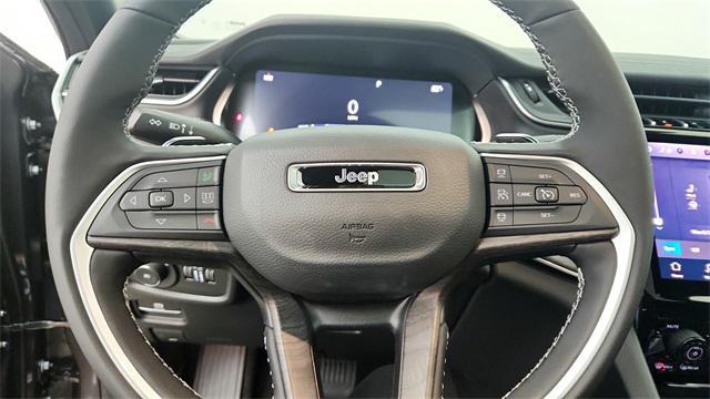 new 2025 Jeep Grand Cherokee car, priced at $45,207