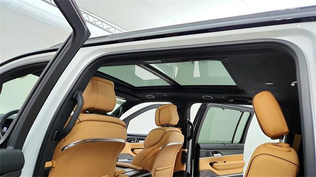 new 2025 Jeep Grand Wagoneer car, priced at $102,204