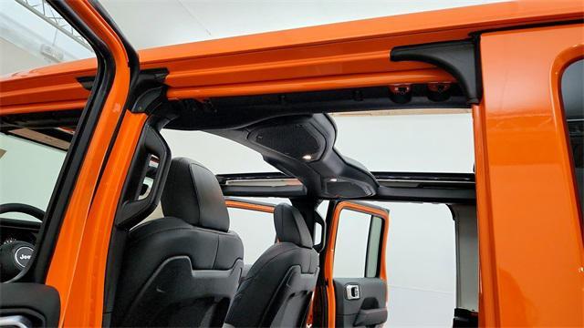 new 2025 Jeep Wrangler car, priced at $57,321