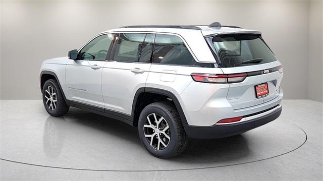 new 2025 Jeep Grand Cherokee car, priced at $43,395