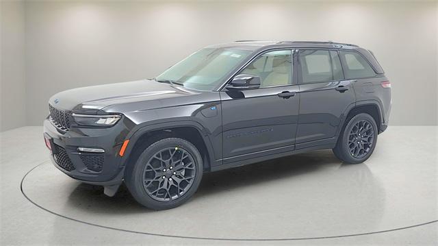 new 2025 Jeep Grand Cherokee 4xe car, priced at $78,037