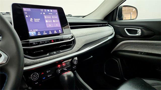 used 2022 Jeep Compass car, priced at $18,555