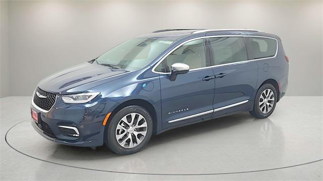 new 2025 Chrysler Pacifica car, priced at $43,309