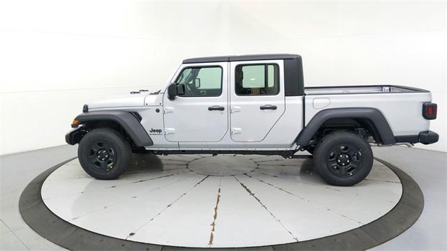 new 2024 Jeep Gladiator car, priced at $38,587
