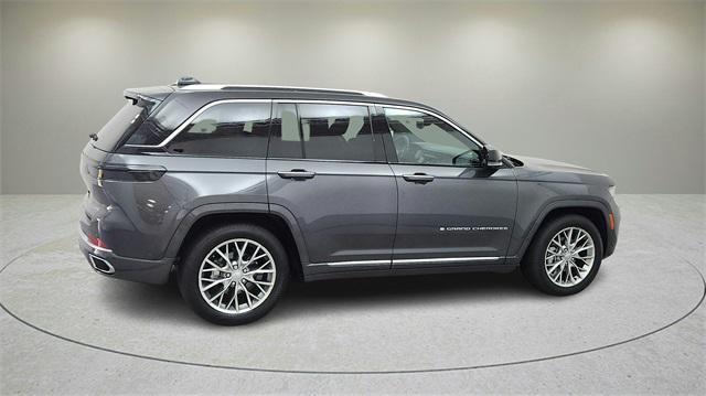 used 2022 Jeep Grand Cherokee car, priced at $39,999